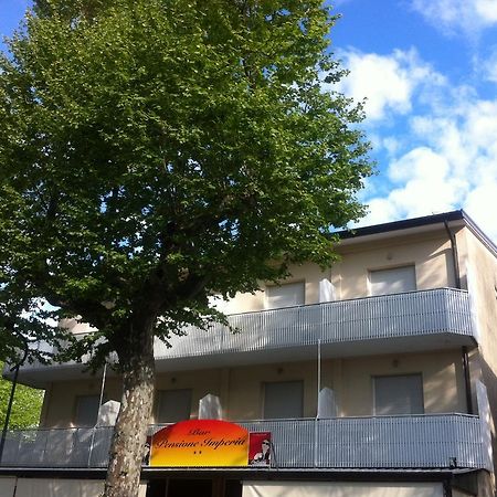 Pensione Imperia Lignano Sabbiadoro Esterno foto